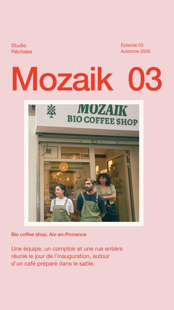 L’équipe de Mozaik devant la devanture, mise en page façon magazine